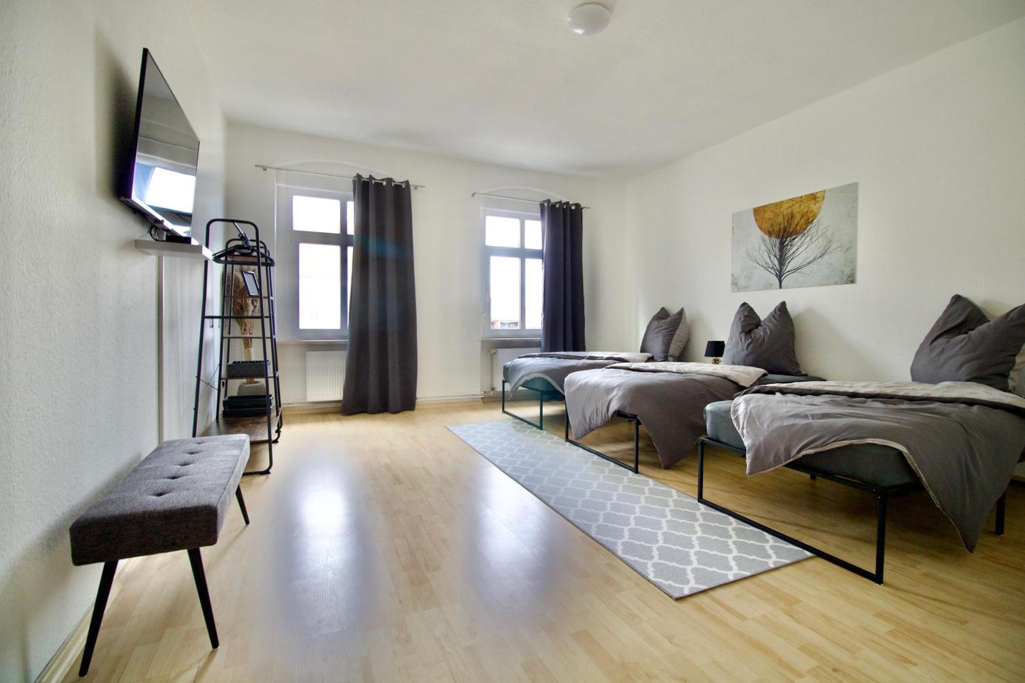 Gemuetliches Innenstadtnest, Zentrale Lage, 88Qm, Kostenfreier Parkplatz, Fuer Bis Zu 6 Personen Cottbus Exterior photo