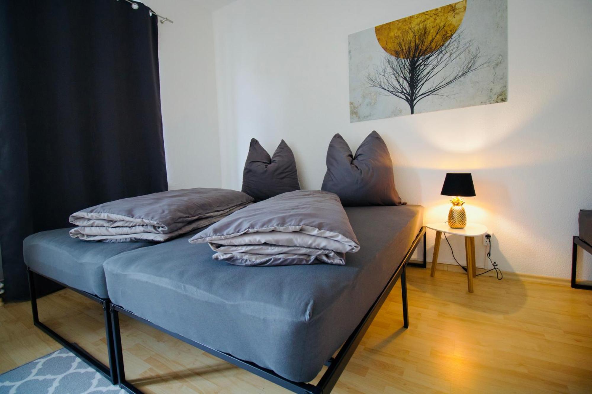 Gemuetliches Innenstadtnest, Zentrale Lage, 88Qm, Kostenfreier Parkplatz, Fuer Bis Zu 6 Personen Cottbus Exterior photo