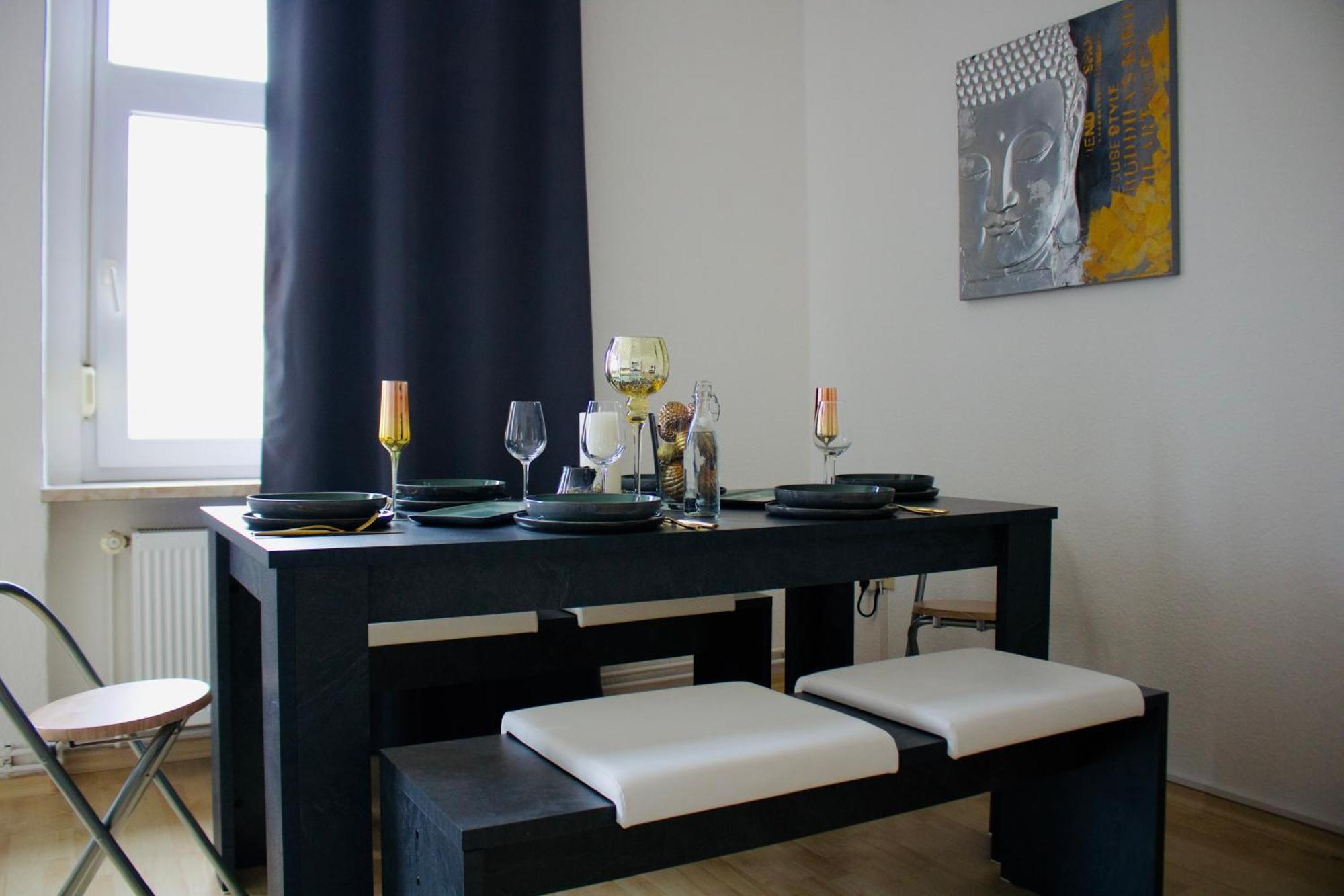 Gemuetliches Innenstadtnest, Zentrale Lage, 88Qm, Kostenfreier Parkplatz, Fuer Bis Zu 6 Personen Cottbus Exterior photo