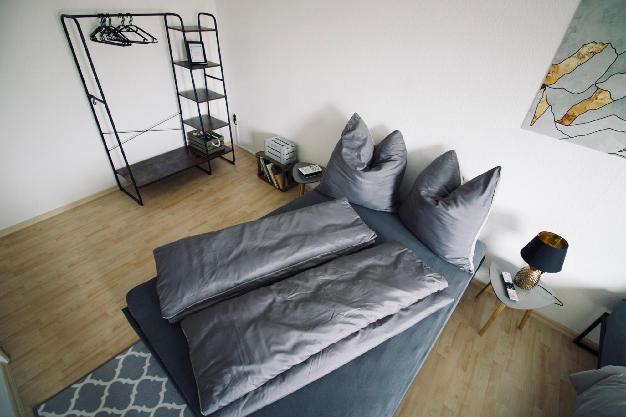Gemuetliches Innenstadtnest, Zentrale Lage, 88Qm, Kostenfreier Parkplatz, Fuer Bis Zu 6 Personen Cottbus Exterior photo